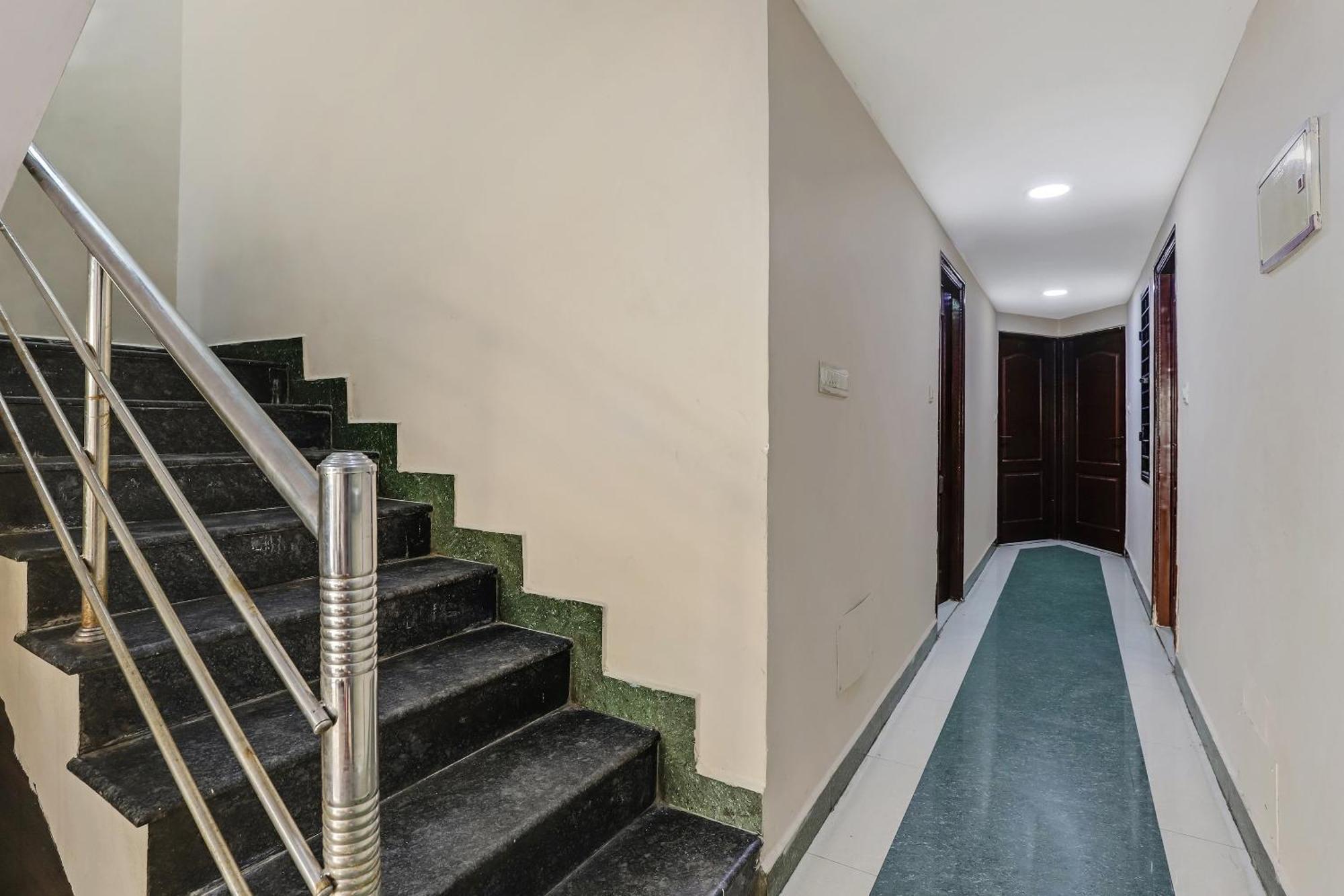Spot On Grand Residency Hotel Chennai Bagian luar foto
